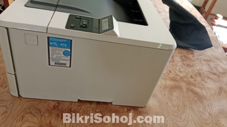 HP LaserJet Pro M402dn